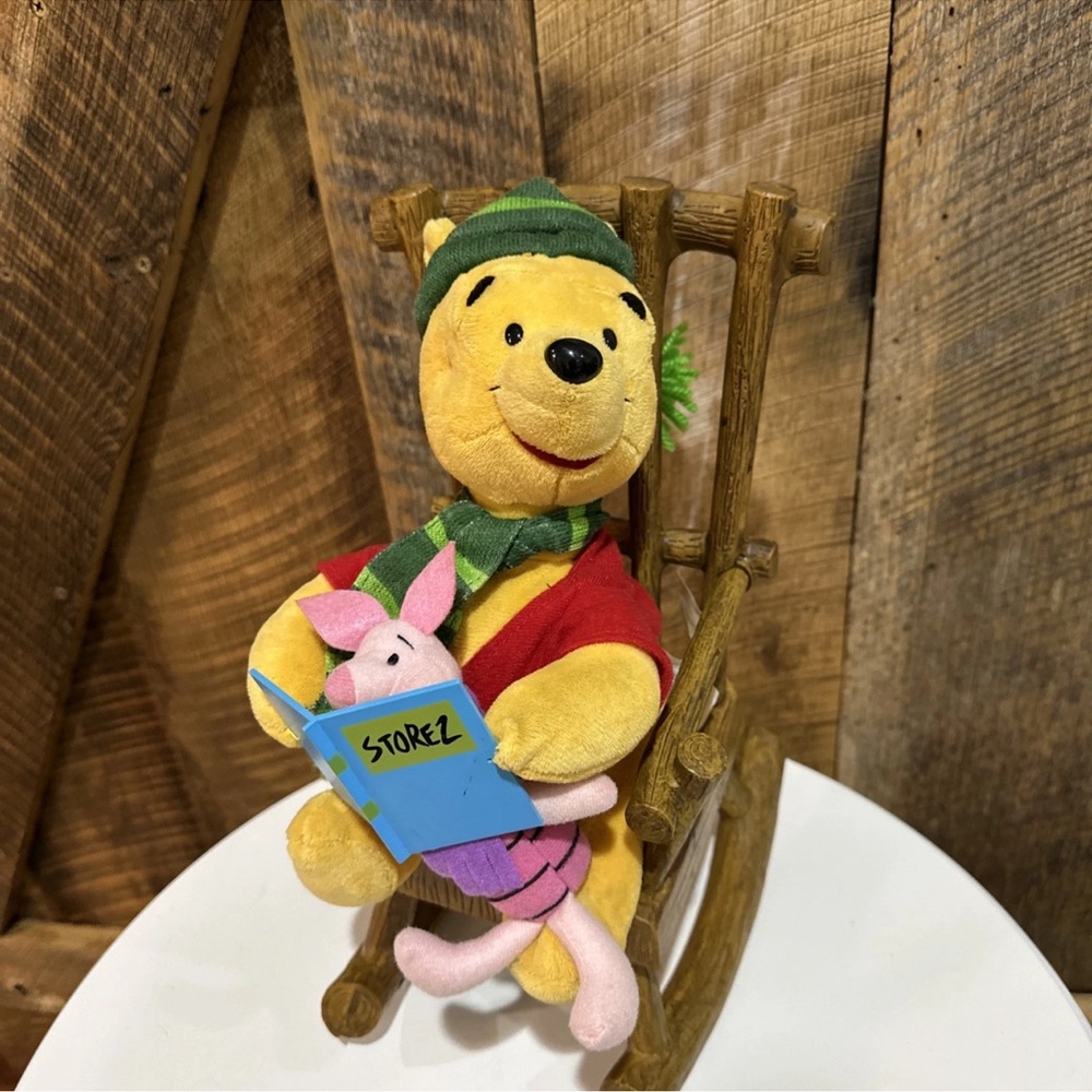 Disney Winnie the Pooh Piglet Musical Plush Rocking Chair Christmas Gemmy Works